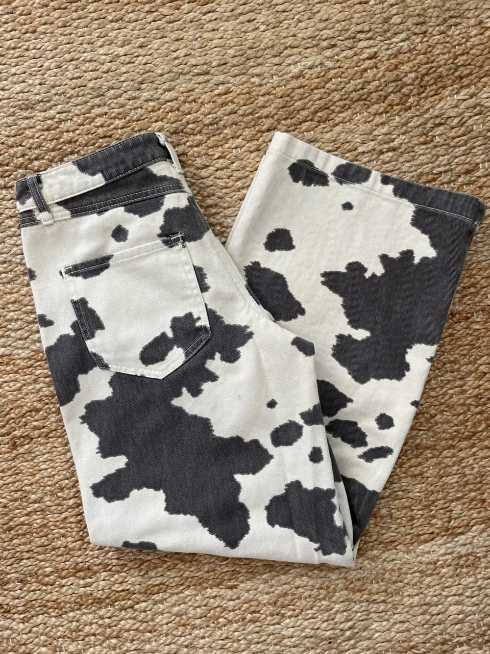 Cow Print Straight Leg Jeans Black White Western Women’s Small Western Boho - Picture 1 of 7
